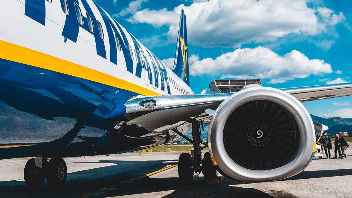 Regole Ryanair per portare cibo e alcolici a bordo dell'aereo