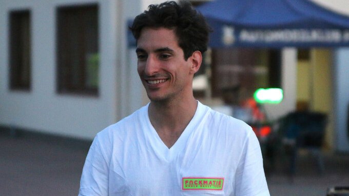Quanto guadagna Lorenzo Bertelli, da pilota di rally a capo di Versace?