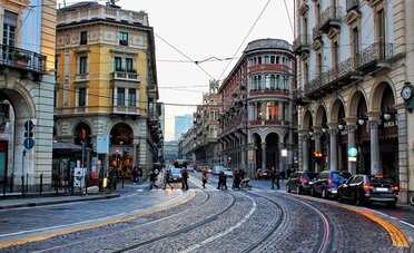 Guadagni €34.000 e spendi poco per vivere, in questa famosa città italiana cercano lavoratori