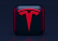 Trimestrale Tesla, azioni giù post annuncio utili e ricavi. Musk su SpaceX: “Mi sembra di ballare il tip tap in un campo minato”