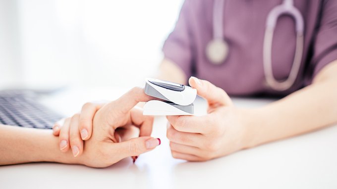 Saturimetro gratis in farmacia: chi può richiederlo e perché è importante