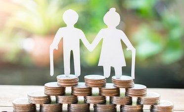 Pensione a 64 anni: cosa è già legge, cosa è solo proposta e quanto si perde sull'assegno dal 2027
