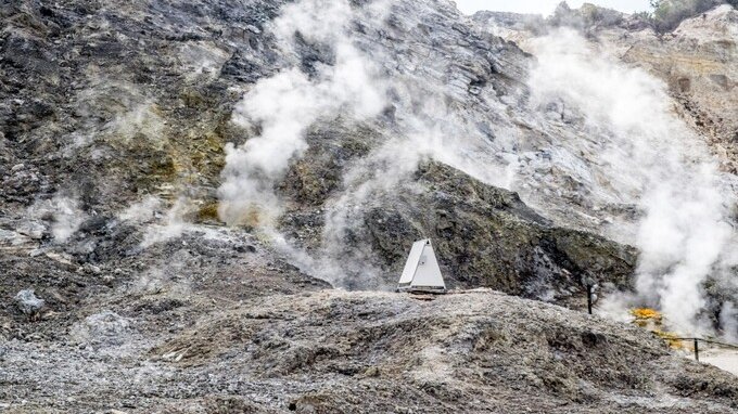 Campi flegrei, che succede se si passa da allerta gialla ad arancione
