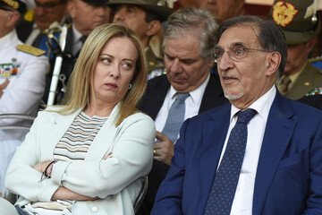 Non solo BCE, anche il risparmio degli italiani molla i BTP di Meloni