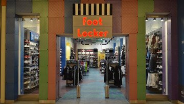La catena sportiva Foot Locker è stata comprata per 2,4 miliardi di dollari