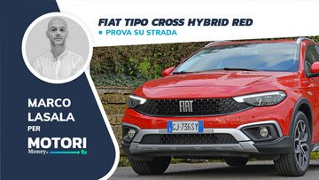 Fiat Tipo Cross: motorizzazione Hybrid e serie speciale RED