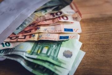 Con questo bond sul BTP 5Y hai il 5% annuo per massimo 5 e cedola ogni 3 mesi 