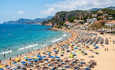 Come organizzare le vacanze con l'AI? Vantaggi e cosa sta facendo chi la usa già
