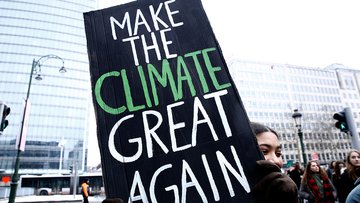 L'ex uomo più ricco del mondo investe 10 miliardi contro il cambiamento climatico