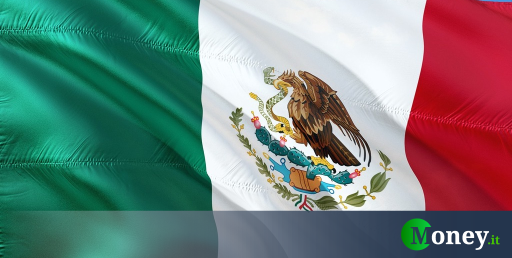 Mexico has become the United States’ major trading partner, surpassing China