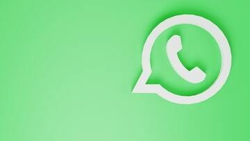 Addio WhatsApp, tutti matti per questa nuova app