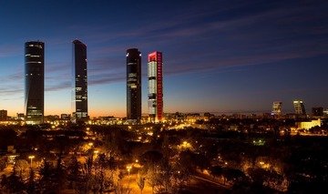 Ecco la nuova banca più grande di Spagna. CaixaBank si unisce a Bankia