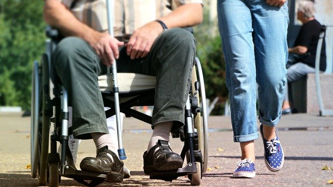 Ecco lo stipendio massimo che devi guadagnare per non perdere la pensione di invalidità