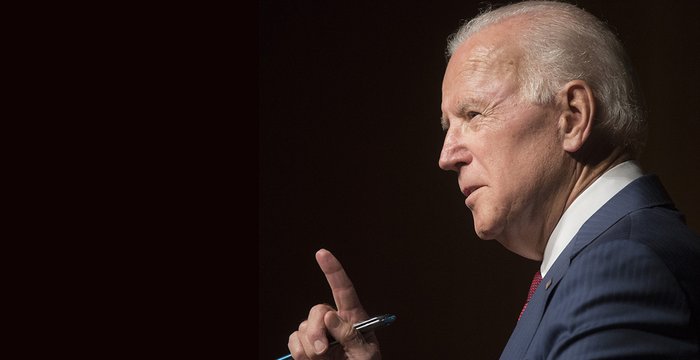 Confini addio: Biden incoraggia i clandestini a venire negli USA 