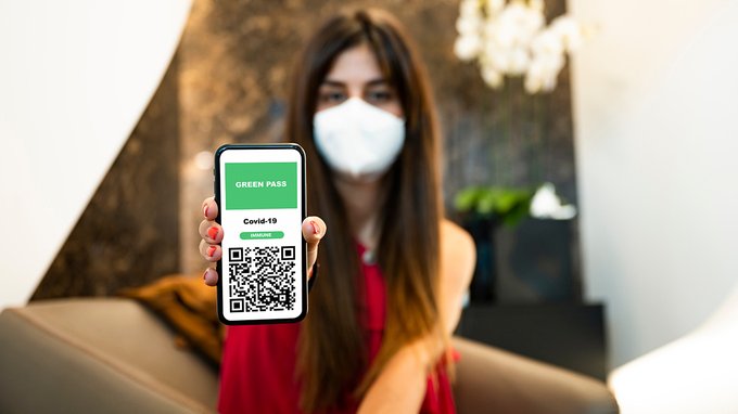  Prestare il green pass: cosa si rischia