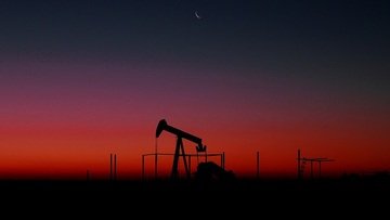 Tonfo del petrolio: che sta succedendo?