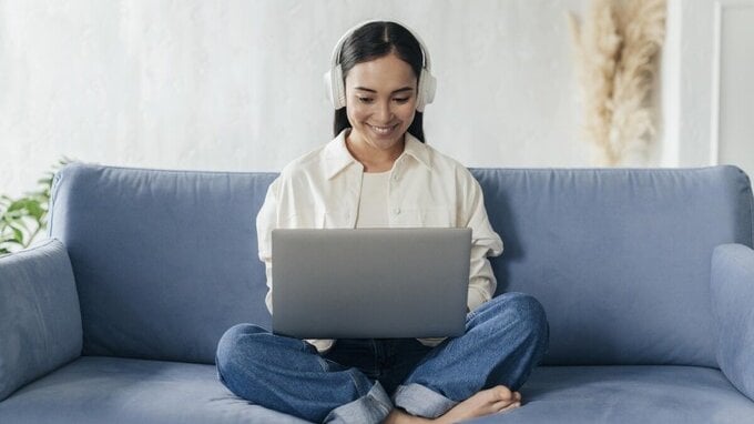 Lavorare da casa ci rende davvero più felici? Rispondono gli scienziati