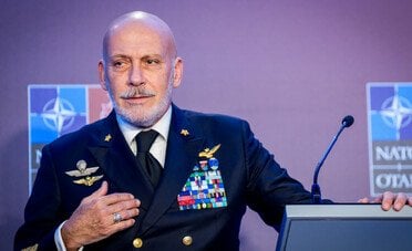 Il testo integrale dell'intervista all'ammiraglio Cavo Dragone (Nato) al Financial Times