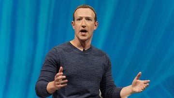 La strana proposta di Zuckerberg ai dipendenti “sopravvissuti” all'ondata di 8.000 licenziamenti