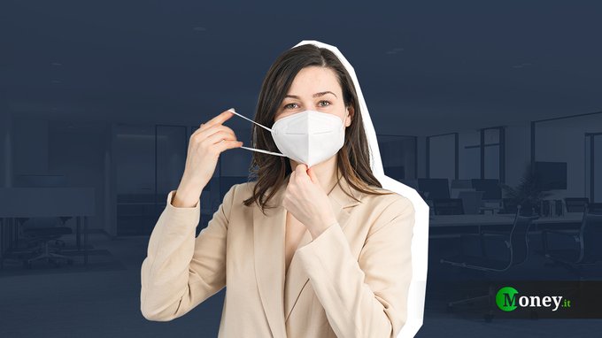 Mascherine Ffp2 e smart working, cambiano le regole sul lavoro: i nuovi obblighi e le raccomandazioni