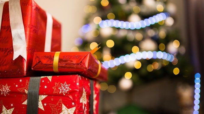 Come risparmiare sui regali di Natale? Ecco 5 idee pratiche