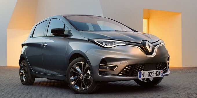 Renault ZOE 2022: nuovi allestimenti e dotazioni 