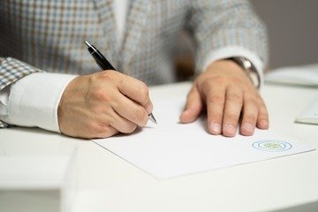Verificazione della scrittura privata, quando serve e come si fa