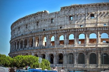 Turismo: come risollevare il settore che il governo Conte ha abbandonato