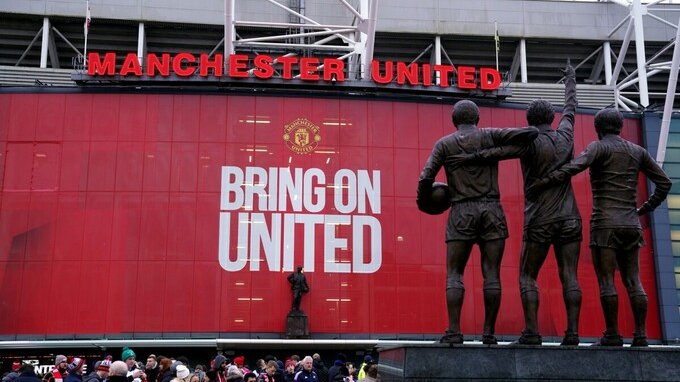 Jassim Al Thani, chi è e quanto guadagna lo sceicco che vuole acquistare il Manchester United