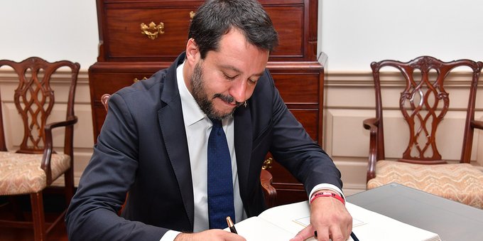 I soldi del reddito di cittadinanza usati per finanziare la pensione anticipata con quota 41: la proposta di Salvini