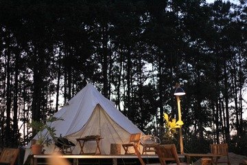 Glamping mania: come andare in campeggio senza rinunciare al comfort
