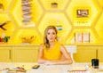 Chi è e quanto guadagna Whitney Wolfe Herd, la CEO di Bumble che ha rivoluzionato il dating online