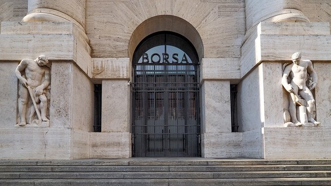 Mercati incerti? Le azioni che storicamente resistono, lateralizzano o accelerano