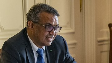 Europa, record di contagi. Oms dura sui vaccini: “Lentezza inaccettabile”