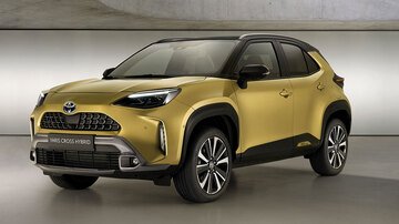 Toyota Yaris Cross Hybrid: foto, prezzi e caratteristiche del nuovo SUV ibrido