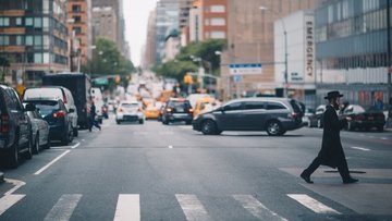 Il sindaco di New York a Biden: servono i visti temporanei per i migranti