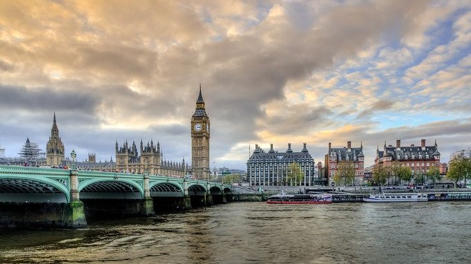 Bank of England: rialzo dei tassi, si torna al livello pre-pandemia