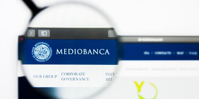 Mediobanca archivia un semestre storico con risultati record, ma il titolo scende in Borsa