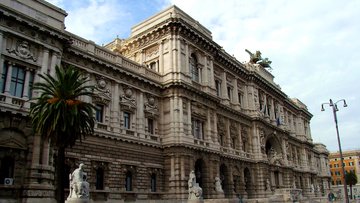 Imu casa vuota, basta una scrittura privata per non pagare