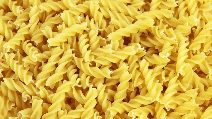 I prezzi della pasta italiana aumentano del 107% da gennaio 2026. Colpa di Trump