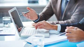 “La tua carriera non interessa a nessuno”. Il duro consiglio del CEO di McDonald's per avere successo