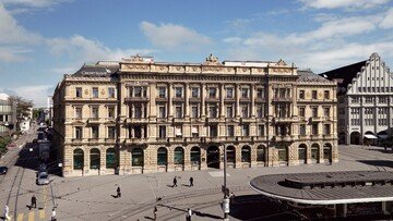 Bufera Credit Suisse: CEO salta, azioni crollano. L'accaduto