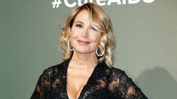 Barbara D'Urso fa causa a Mediaset. Ecco quanti soldi può ricevere se vince