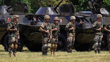 Ucraina, rischio guerra totale. Scatta l'allerta in Moldavia: “Nato pronta a inviare armi per difenderla”