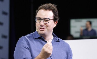 Anthropic ha scavalcato OpenAI nei ricavi. Ma la bolla AI non è disinnescata, tutt'altro