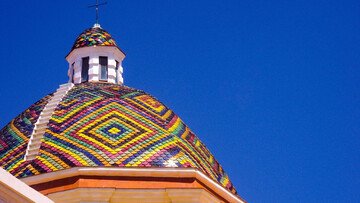 In Italia c'è una piccola Barcellona. Costa meno ed è perfetta per le vacanze estive 2025