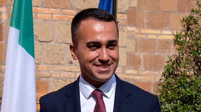 Quanto guadagna Luigi Di Maio? Stipendio, guadagni e cosa fa oggi l'ex M5s
