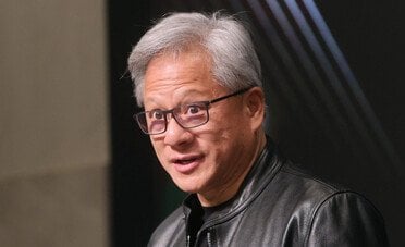 «Non perderete il lavoro a causa dell'AI, ma del collega che utilizza l'AI». La profezia del CEO di Nvidia
