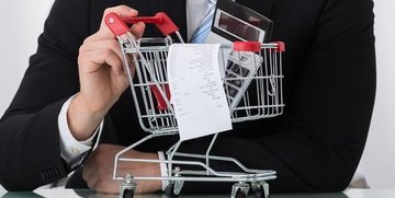 Scontrino elettronico, così il Fisco saprà quando il commerciante è in ferie o malattia