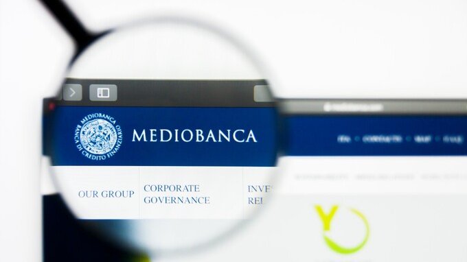 Azioni Mediobanca schizzano di oltre +7%. Nel giorno di MPS esplode la febbre OPA
